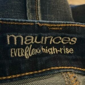 Maurice’s Women’s Ever flex jeans 20W